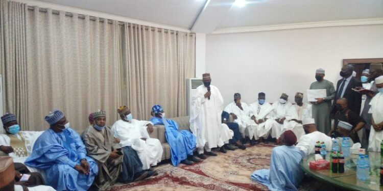 •Condolence Visit! Alhaji Bola Ahmed Tinubu, others on a condolence Visit to the Aliko Dangote in Kano over his brother's death