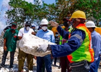 Sanwo-Olu: 19 Families Have So Far Reported Missing Persons in Collapsed Building
