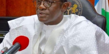 Youth Group Asks Court to Sack Buni as APC Chair