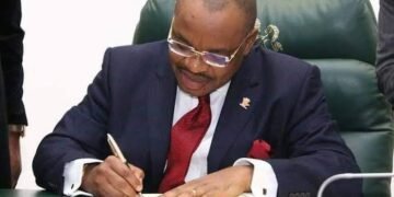 A’Ibom: Udom Signs N586Bn 2022  Appropriation Bill into Law