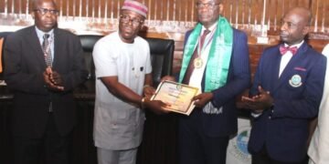 UNILAG VC, Prof Ogundipe, Receives Integrity Icon Award