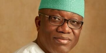 57th Birthday: Buhari Says Ekiti Lucky to Have Fayemi as Gov