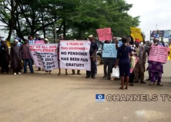 Edo Pensioners Protest non-Payment of Gratuity, Other Entitlements
