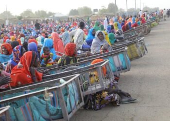 Gov Zulum Lifts up 40,000 Households of Vulnerable Persons with N120m Gifts