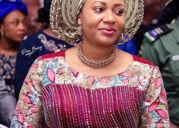 A’Ibom First Lady Bundles Commissioner out of Public Event