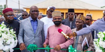 Buhari, Obaseki Unveil 68 Housing Units in Edo