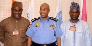 Nigeria’s Police Chief Promises to Check Violation of Journalists’ Rights