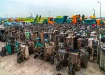 LAWMA Destroys 400 Carts, says Cart Pushing Outlawed in Lagos