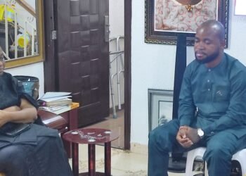 UBAANA VP, Engr Osifo pays Condolence visit to Oshodin’s Family