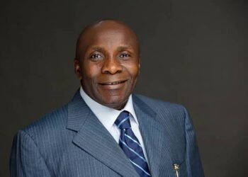 APC ex-National Secretary, Akpanudoedehe dumps Party