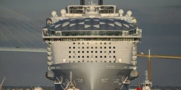 ‘Wonder of the Seas’ Family Cruise Takes off August