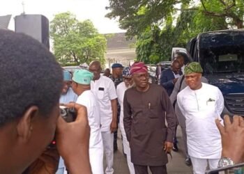 PDP Crisis: 3 APC Governors in Closed-door Meeting with Wike