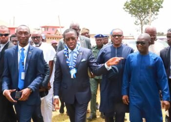 Atiku Takes Restructuring Campaign to the Church – insists Nigeria can’t progress without it