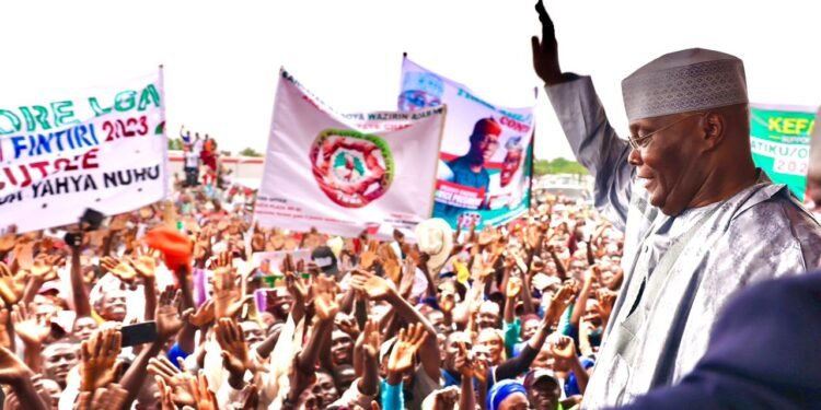 •Former Vice President of Nigeria and Presidential candidate of the Peoples Democratic Party, Atiku Abubakar, addressing the gathering when over 160,000 decampees of the All Progressives Congress in Adamawa were received into the PDP, at the Ribadu Square, Yola, Adamawa State on Monday.