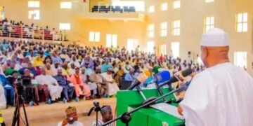 2023: Tambuwal Rallies North-west Businessmen for Atiku/Okowa