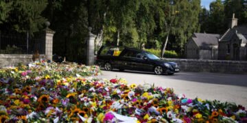 Queen Elizabeth II’s Coffin Leaves Balmoral for Edinburgh