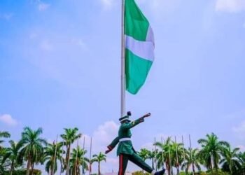 Queen Elizabeth II: Buhari orders Nigerian Flags to Fly at Half Mast