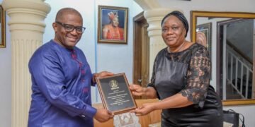 Late ex-UNIBEN VC, Oshodin, bags UBAANA Posthumous Award