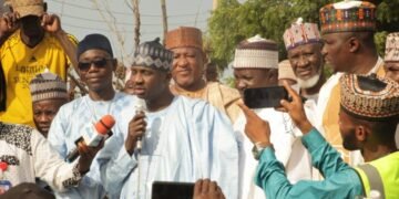 2023: 7,000 PDP Supporters Defect to APC in Sokoto