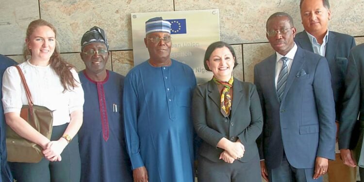 •The European Union Ambassador to Nigeria and the Economic Community of West African States (ECOWAS), Her Excellency Samuela Isopi, being flanked by Presidential candidate of the Peoples Democratic Party (PDP) Atiku Abubakar, his running mate and Governor of Delta State, Dr. Ifeanyi Okowa, the national chairman of the PDP, Dr. Iyorchia Ayu and other diplomats at the EU Secretariat in Abuja when Atiku and his team paid a courtesy visit on Thursday.