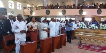 Rotimi Amaechi Extols Family, Buries  Father-in-law