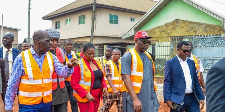 •L-R: Edo State Governor, Mr. Godwin Obaseki; Permanent Secretary, Edo State Ministry of Road and Bridges, Engr. Osikhena Ojior; Special Adviser, Strategy, Policy, Projects and Performance Management, Sarah Esangbedo Ajose Adeogun; Chief of Staff to the Governor, Hon. Osaigbovo Iyoha and Special Adviser to the Governor on Media Projects, Crusoe Osagie during an inspection of ongoing road projects, including Textile Mill Road, Technical College Road and 19 Street along Adolor College Road, in Benin metropolis, on Tuesday, November 8, 2022