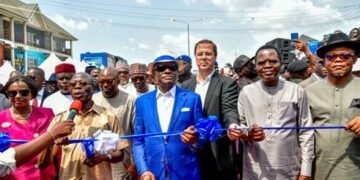 Oshiomhole Reaffirms Julius Berger ‘Most Reliable Construction Company in Nigeria’