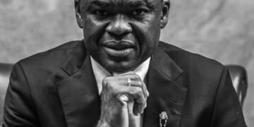 $300,000 Bribery Update: Edo People Are Not Fools — Dele Elempe, PDP Top Notch, tears Philip Shaibu apart
