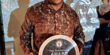 PHOTOS | Edo-born Journalist/restaurateur, Ken Ayere, Wins Big in South Africa