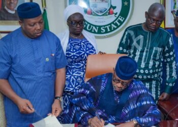 Ogun: Abiodun Signs N472Bn 2023 Budget into Law