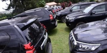 Adeleke Orders Oyetola, Wife, Appointees to Return Dozens of Govt Vehicles in Their Possession