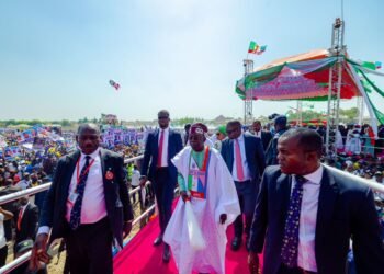 PHOTOS | Tinubu Campaign Trail Lands Minna