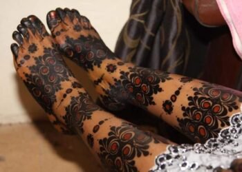 Woman Divorces Husband to Marry Daughter’s Rejected Suitor