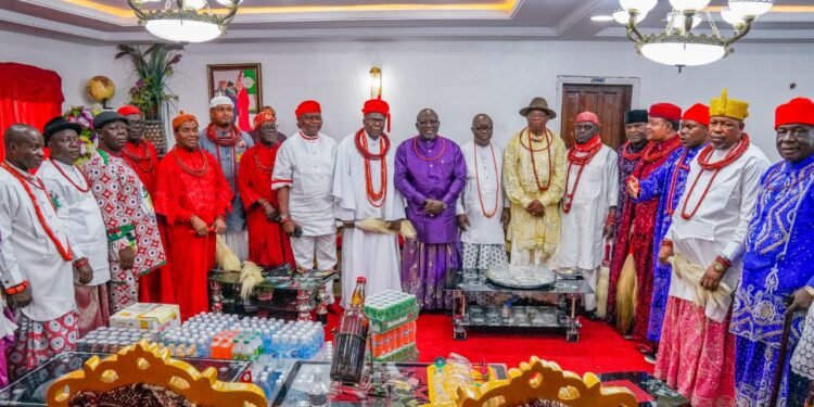 Sheriff Oborevwori and his team meeting with Urhobo Traditional Rulers on Friday, February 10th, 2023, at the Palace of the Owhorode of Olomu Kingdom, HRM Ovie Richard Layeguen Ogbon, Ogoni-Oghoro 1, Olomu, Ughelli South Local Government Area of the State