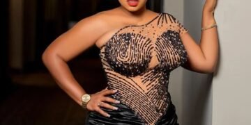 PHOTOS |  Actress Wumi Toriola Buys House in Lekki
