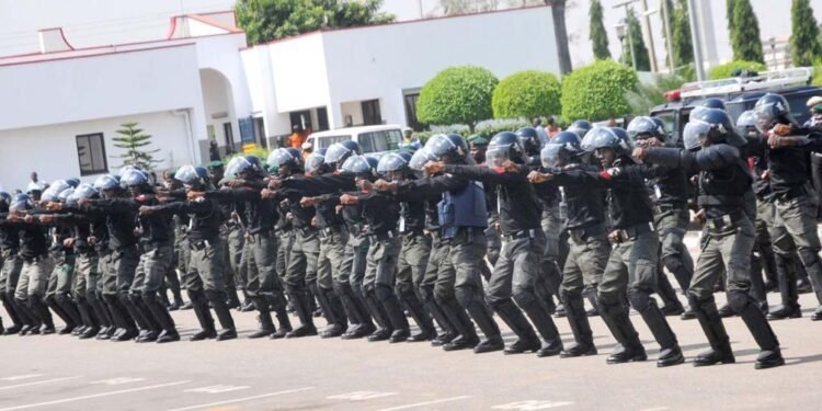 *A Mopol squad of Nigeria Police