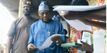 Presidential election: Obasanjo fails to Deliver Polling Unit for Obi, LP