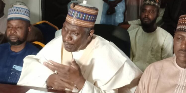 *Barrister Mohammed Kumalia addressing the press in Maiduguri, Borno State.