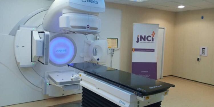 *Elect Versa cancer scanning machine