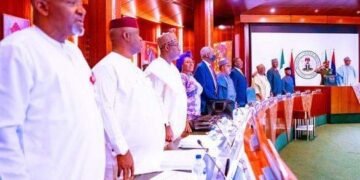 PHOTOS: Buhari Swears In Seven ICPC Board Members