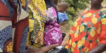Osun Assembly poll: PDP Agent Pays Voters Via PoS