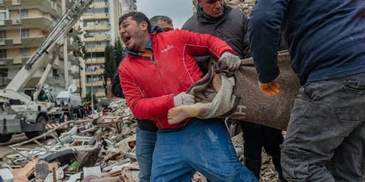 *The emergency workers at one of the sites of Turkey quake.  PHOTO: Google