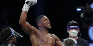 BREAKING | Anthony Joshua Defeats Franklin by Unanimous Decision on Ring Return