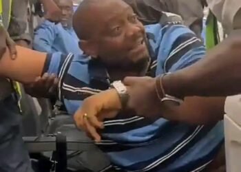 Abuja Drama: Ibom Air Apologises over delay — why we had to forcefully disembark anti-Tinubu passenger