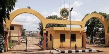 OBITUARY | Undergraduate Slumps During Lecture, Dies a Day to Matriculation | METROWATCH