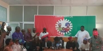 NLC President Visits LP National Secretariat, Warns Apapa, Others  | METROWATCH
