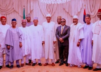 PHOTOS: Buhari Meets APC Governors In Abuja | METROWATCH