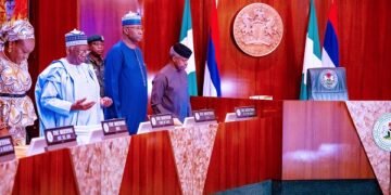 PHOTOS: Osinbajo Presides over FEC Meeting as Buhari Travels to Saudi Arabia | METROWATCH