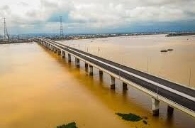 FG to Complete Lagos-Ibadan Expressway April 30, 2nd Niger Bridge May 15 | METROWATCH