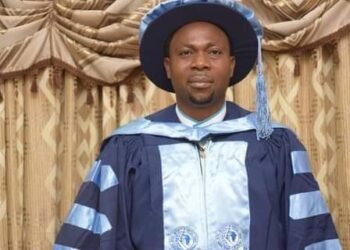 Edo 2024: Benin Popular Pastor Endorses Dr Azemhe Azena for  Governor | METROWATCH